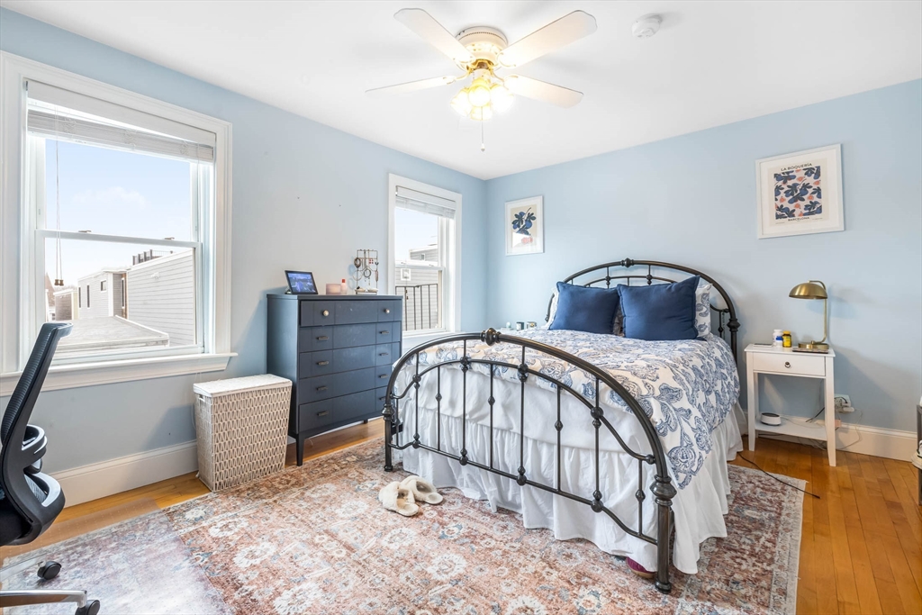 433 W 4th Street # 2