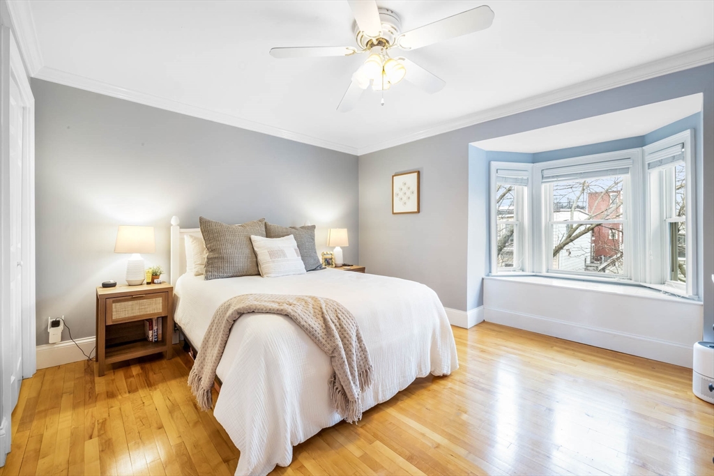 433 W 4th Street # 2