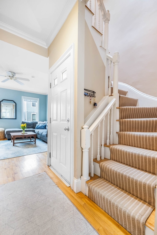 433 W 4th Street # 2