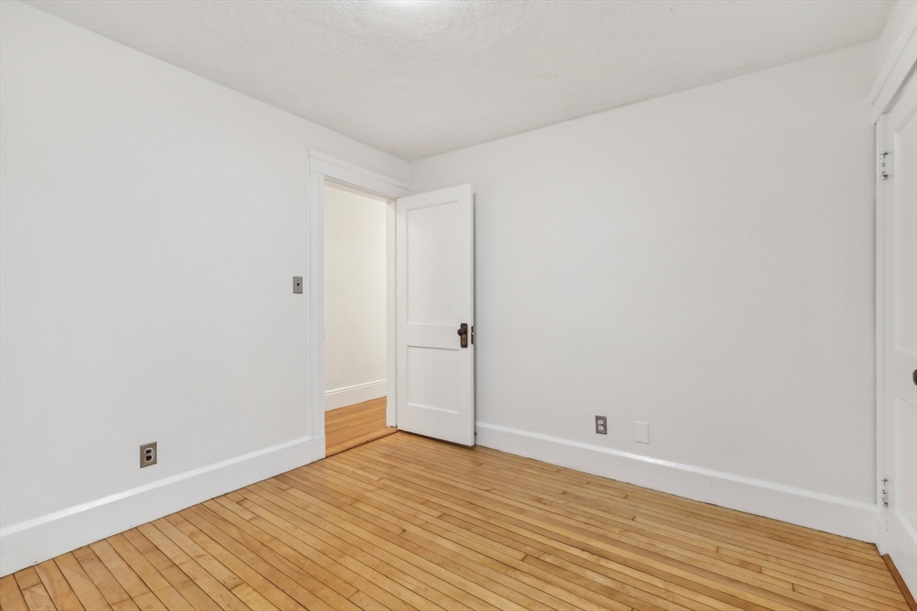 72 Las Casas St