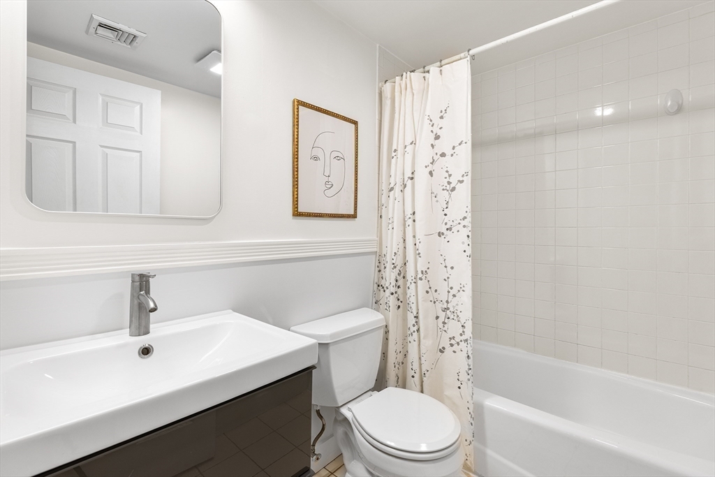 398 Broadway # 2A
