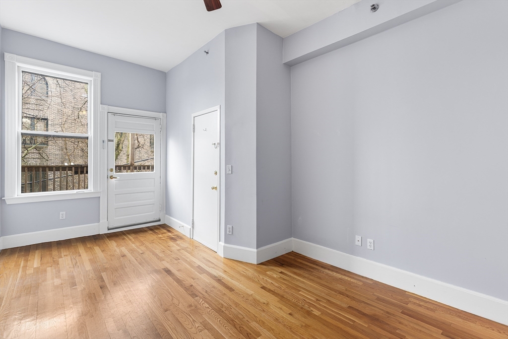 398 Broadway # 2A