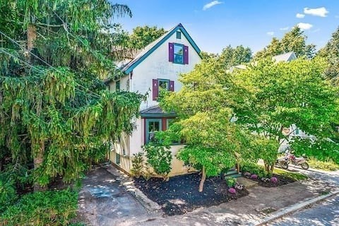 65 Arlington # 65