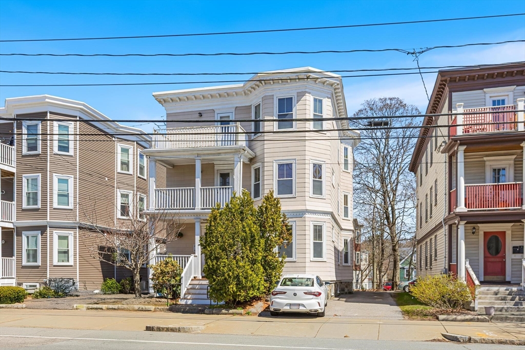 1057 Massachusetts Ave # 1