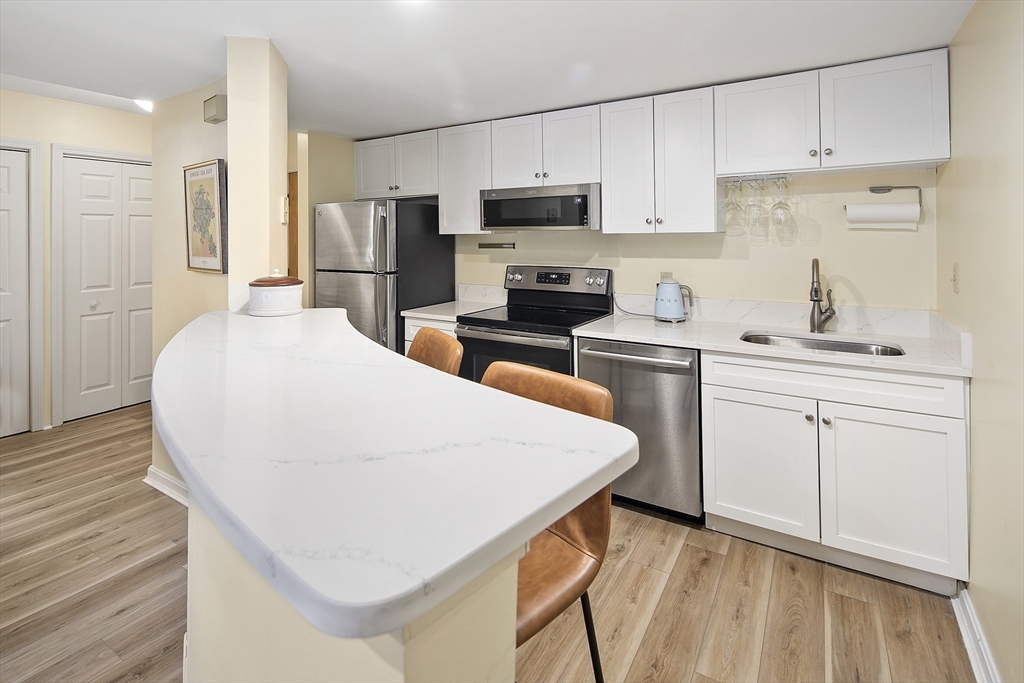 165 Cottage Street # 213
