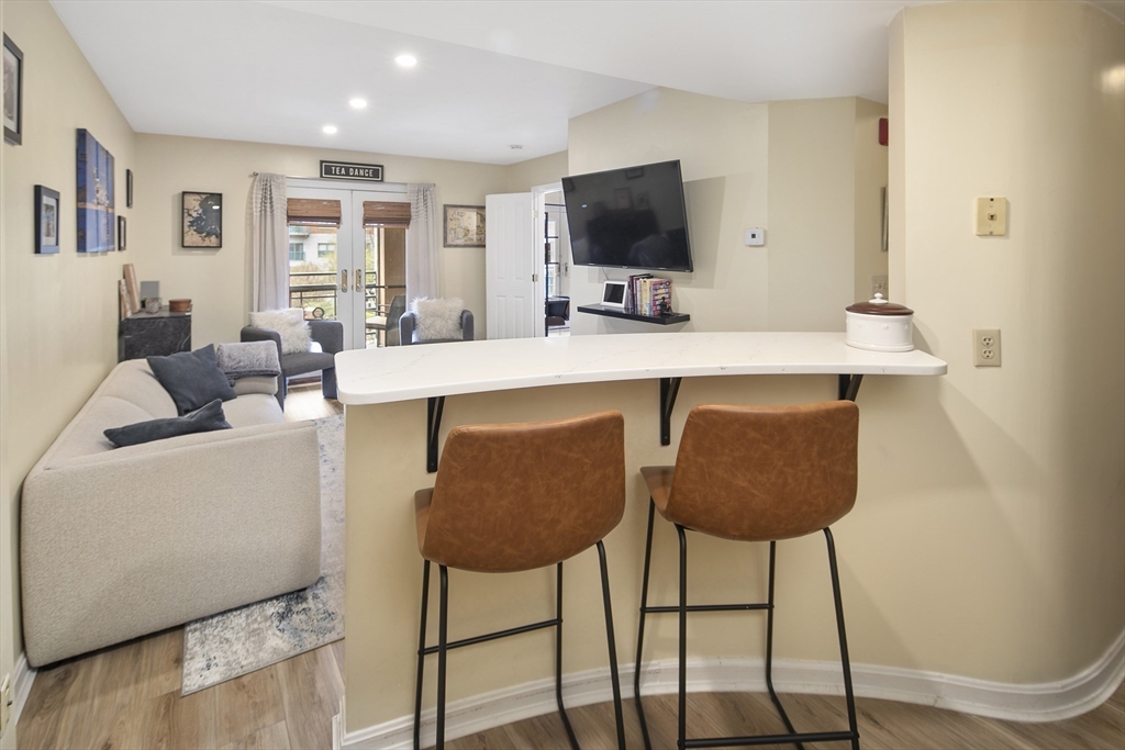165 Cottage Street # 213