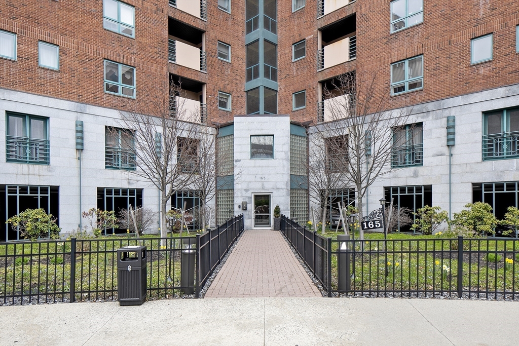 165 Cottage Street # 213
