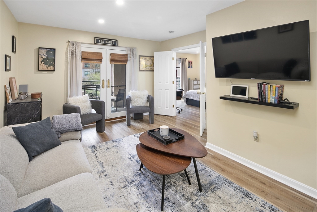 165 Cottage Street # 213