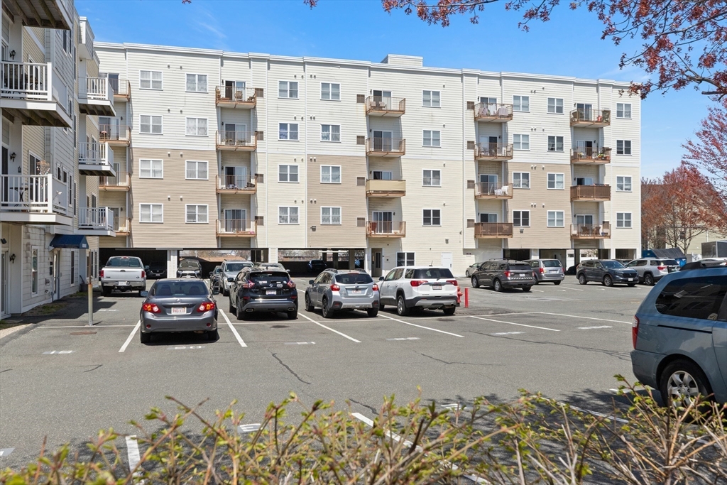 84 Aborn St # 2403