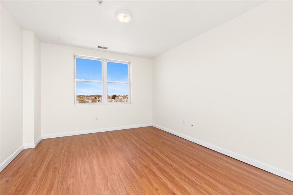 84 Aborn St # 2403