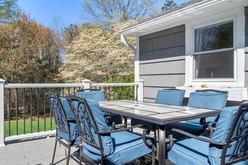 99 Edgewater Drive