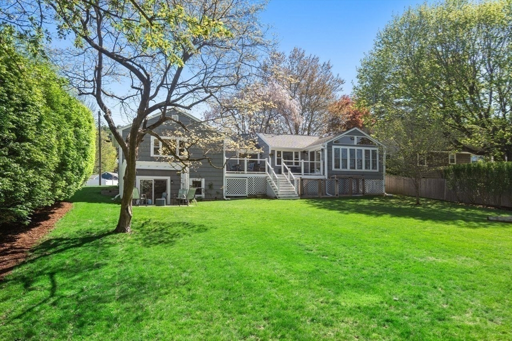 99 Edgewater Drive