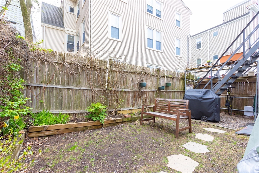 244 Cypress St # 2