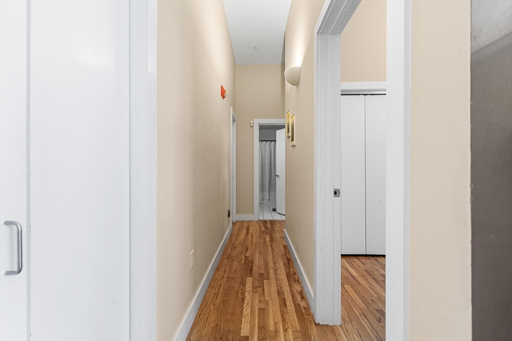 13-17 Willow Street # 305