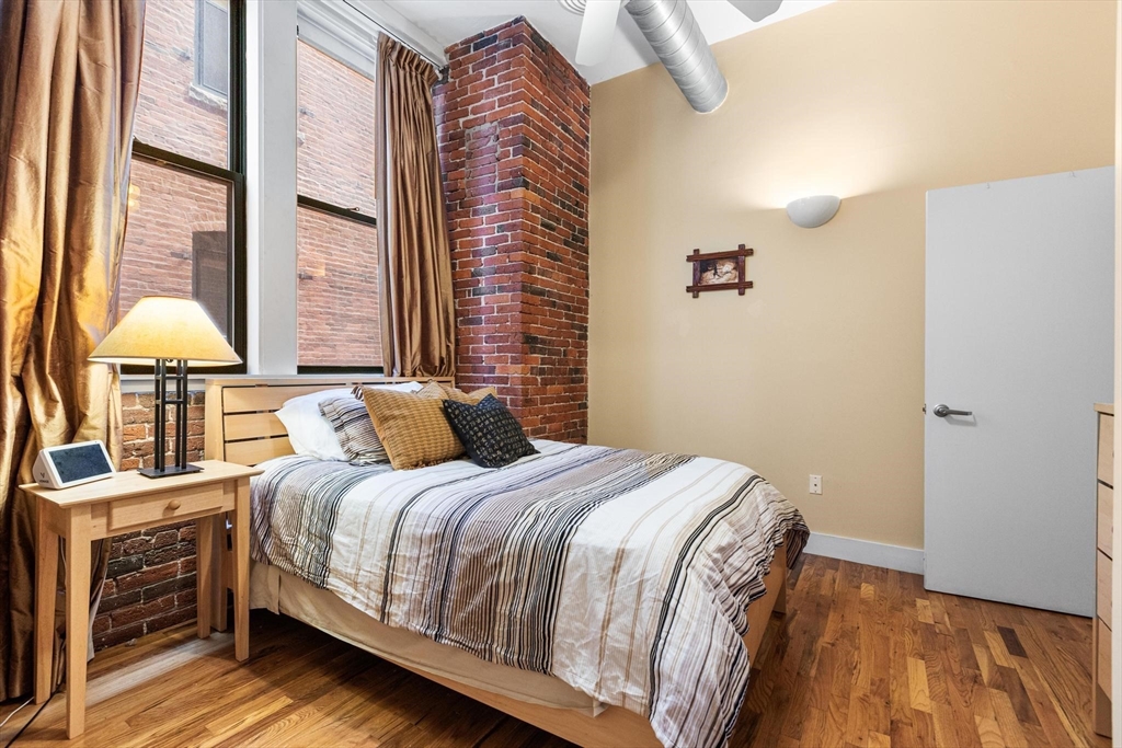 13-17 Willow Street # 305