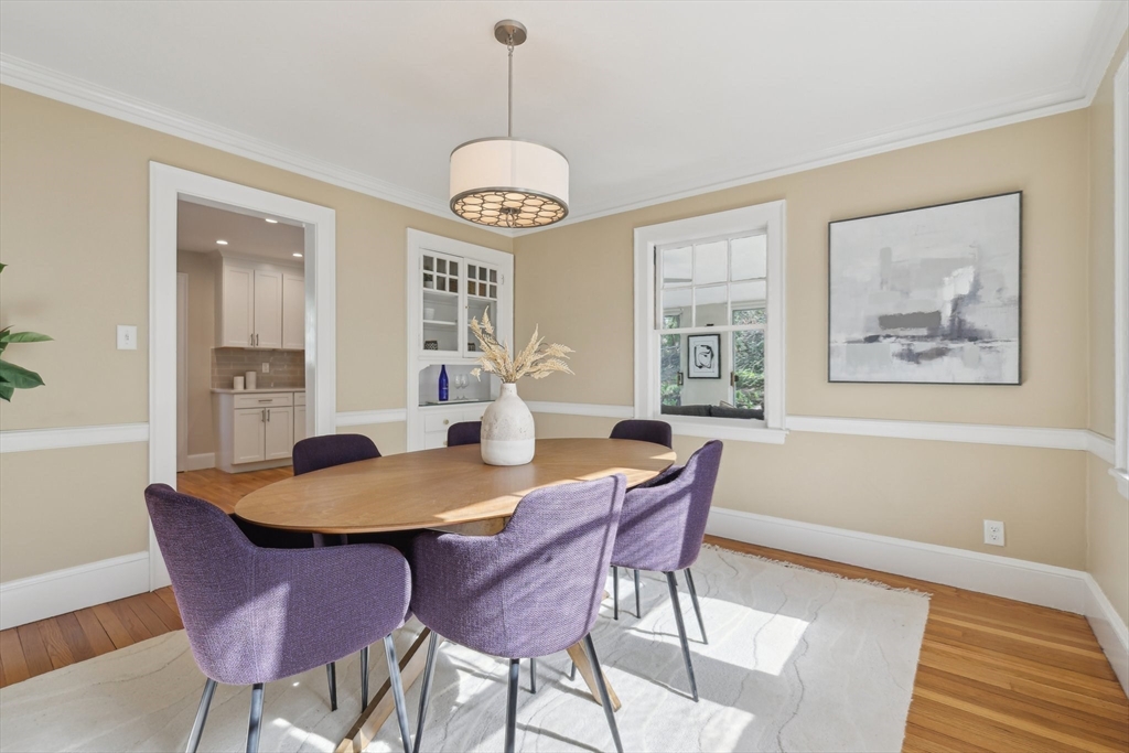 63 Lynn Fells Pkwy