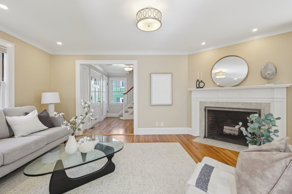 63 Lynn Fells Pkwy