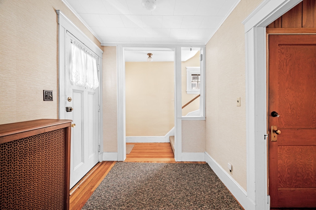40-42 Tappan St