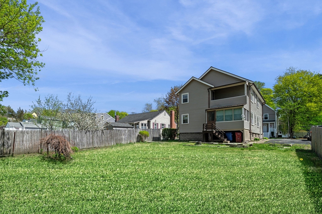 40-42 Tappan St
