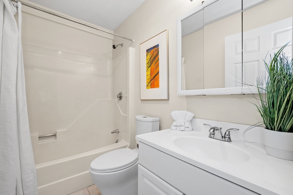 30 Revere Beach Pkwy # 803