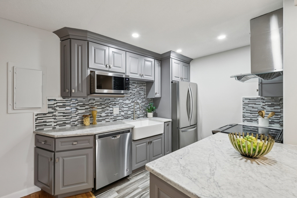 314 Riverside Avenue # 201