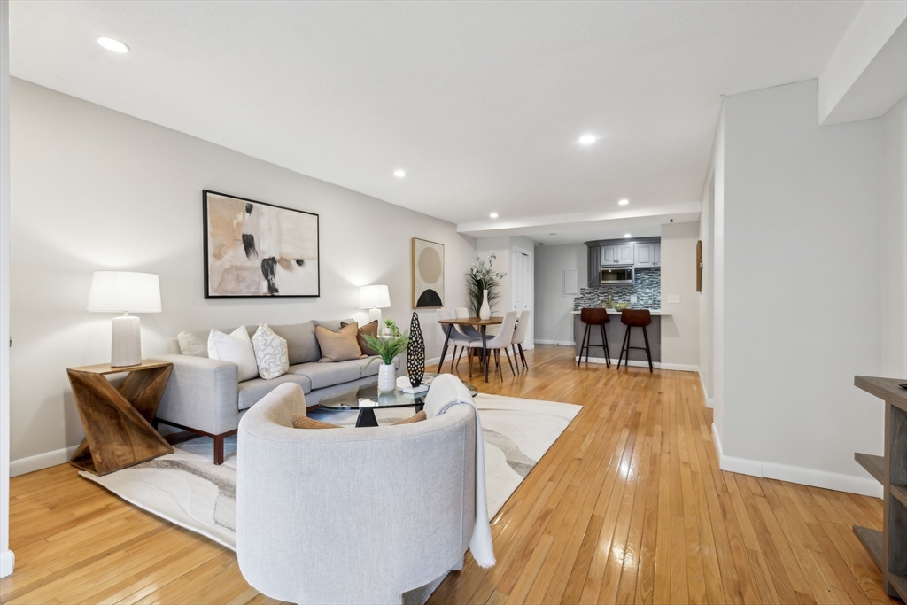 314 Riverside Avenue # 201