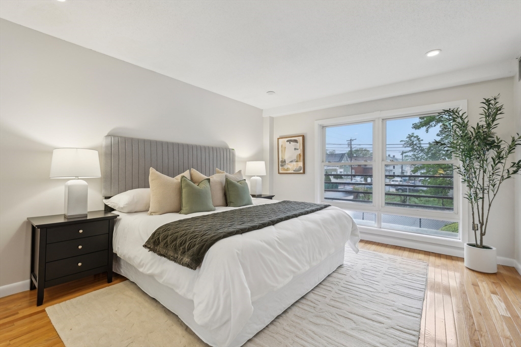 314 Riverside Avenue # 201