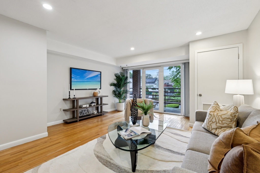 314 Riverside Avenue # 201
