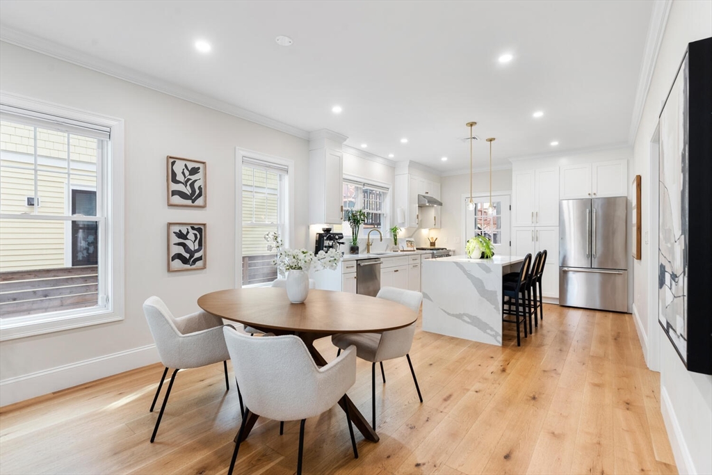 12-14 Norumbega St # 12