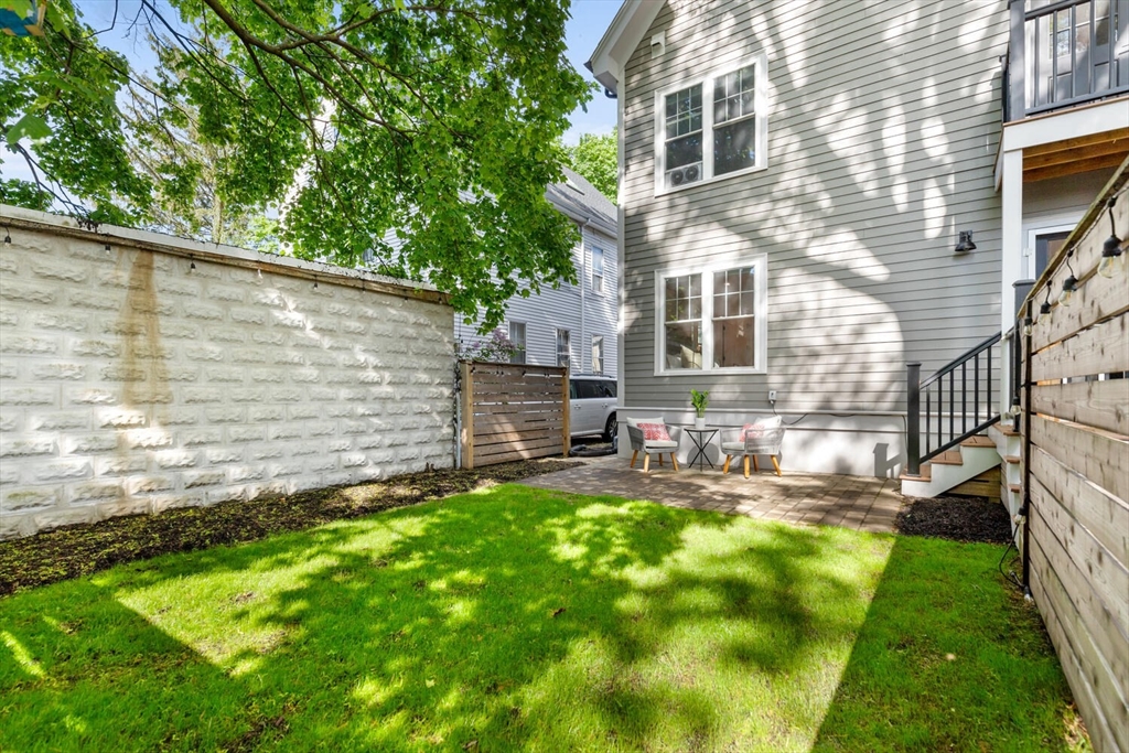 12-14 Norumbega St # 12
