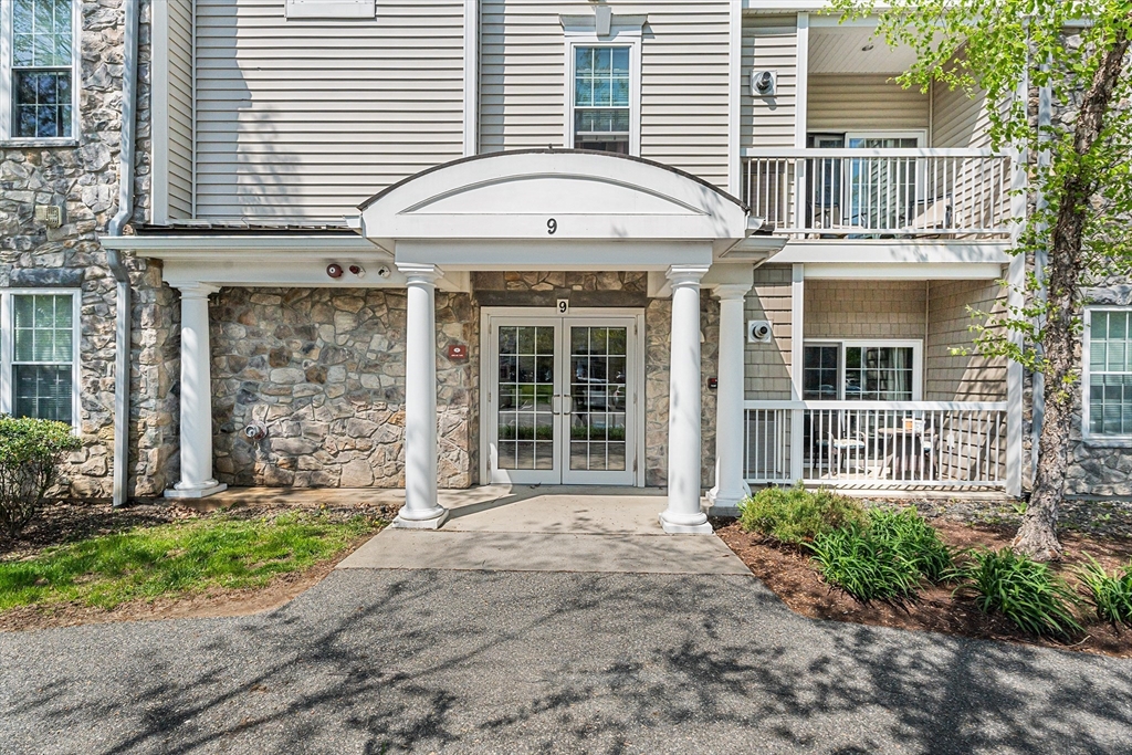 9 Abigail Way # 2012