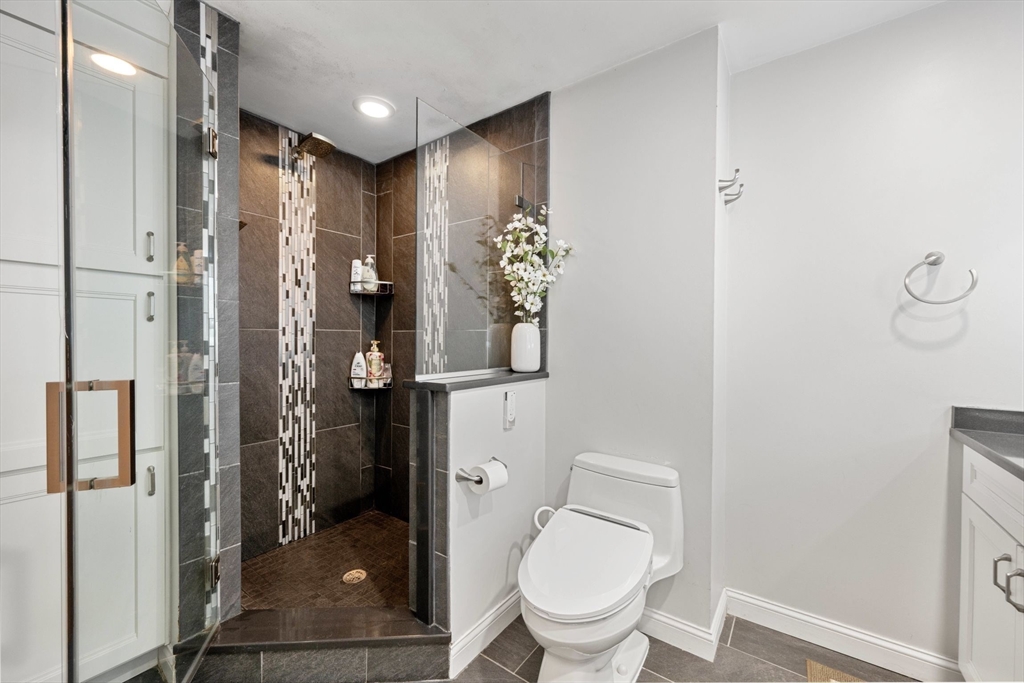 65 Thornberry Rd
