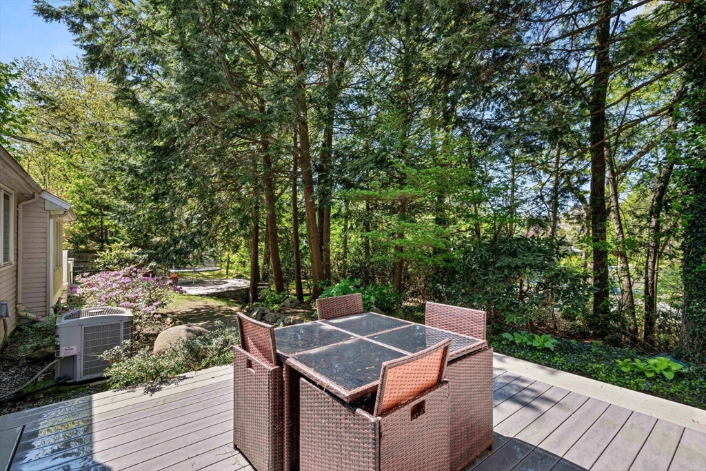 65 Thornberry Rd