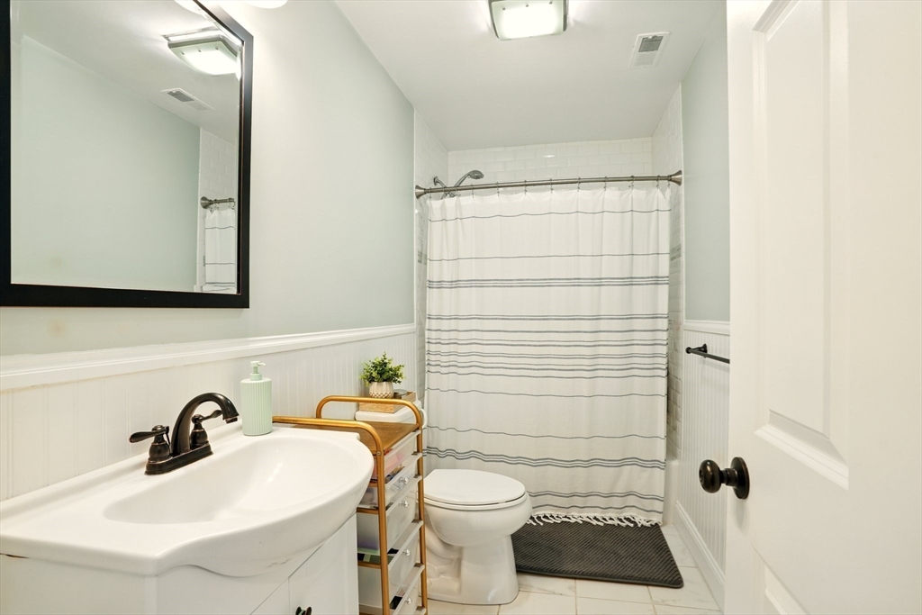 17-R Highland St # 2