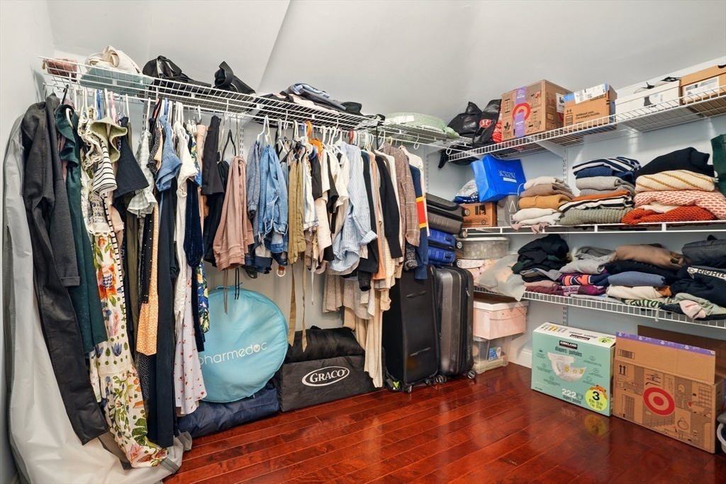 17-R Highland St # 2