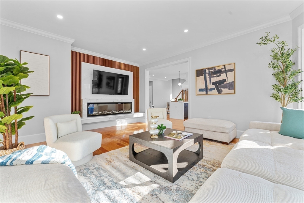 2 Draper Avenue # 2