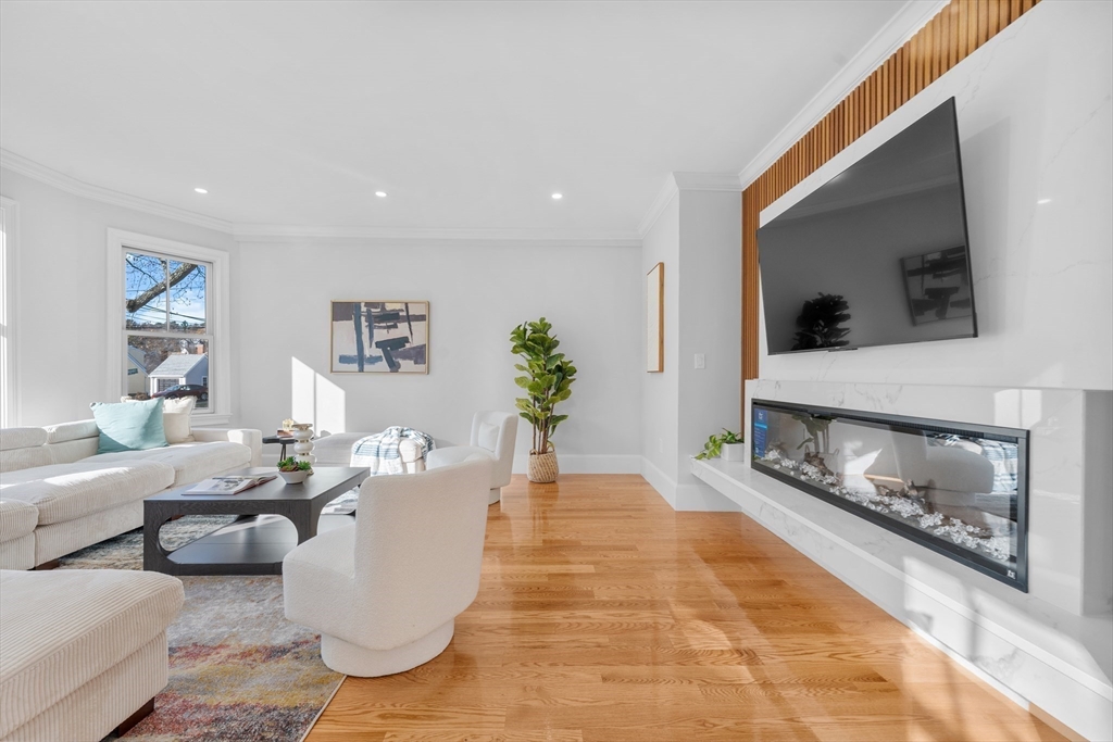2 Draper Avenue # 2
