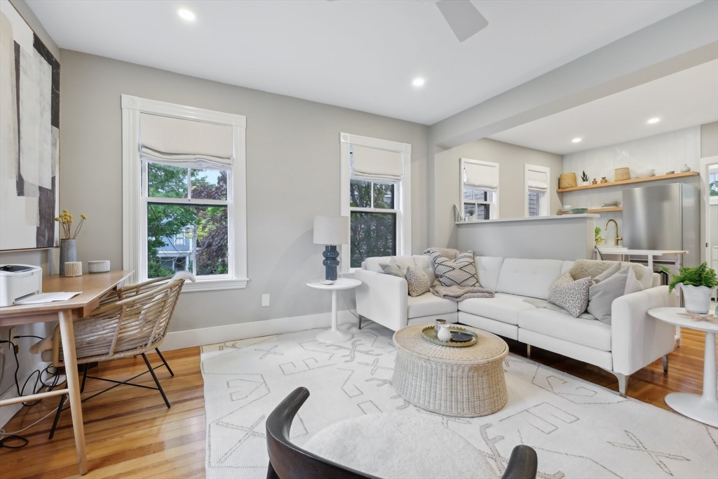 67 Walker St # 3