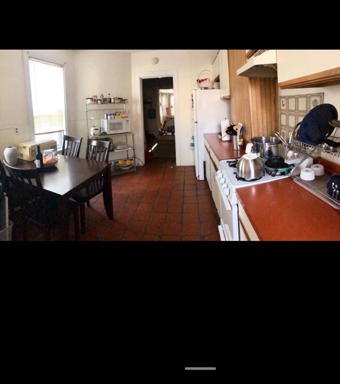26 Pleasant Street # 3