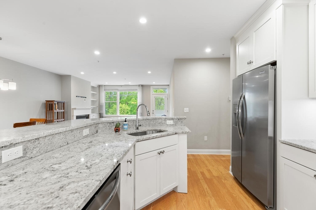 2 Inwood Drive # 2001