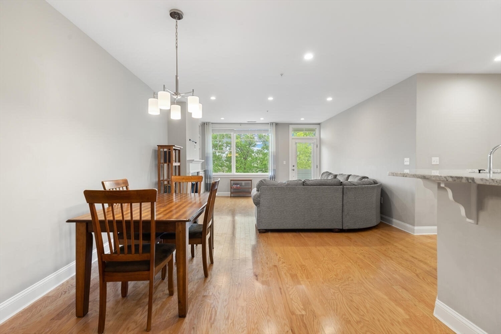 2 Inwood Drive # 2001