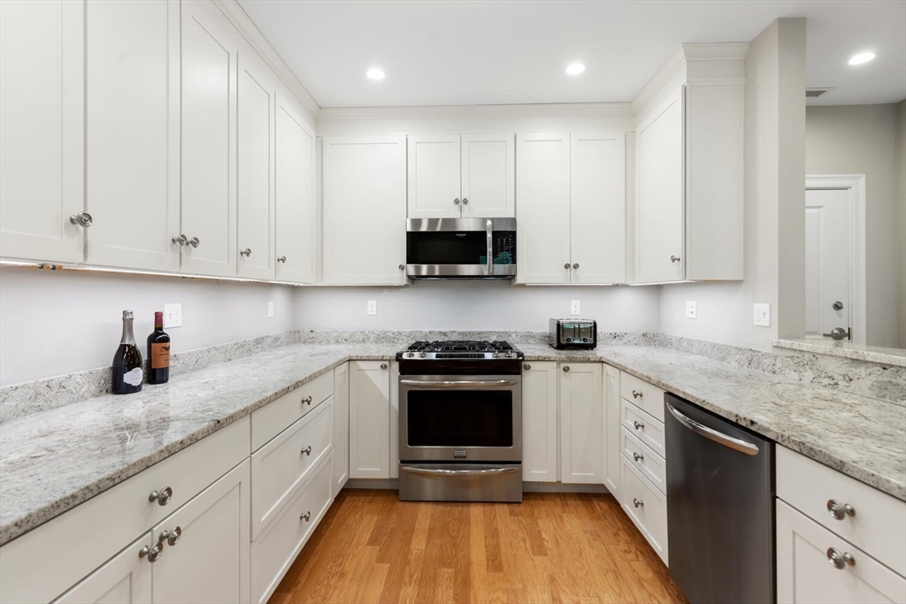 2 Inwood Drive # 2001