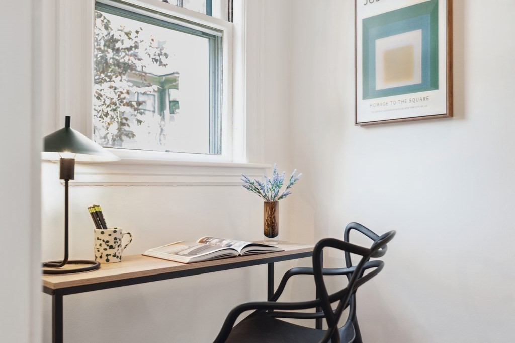 7 Linnaean Street # 1