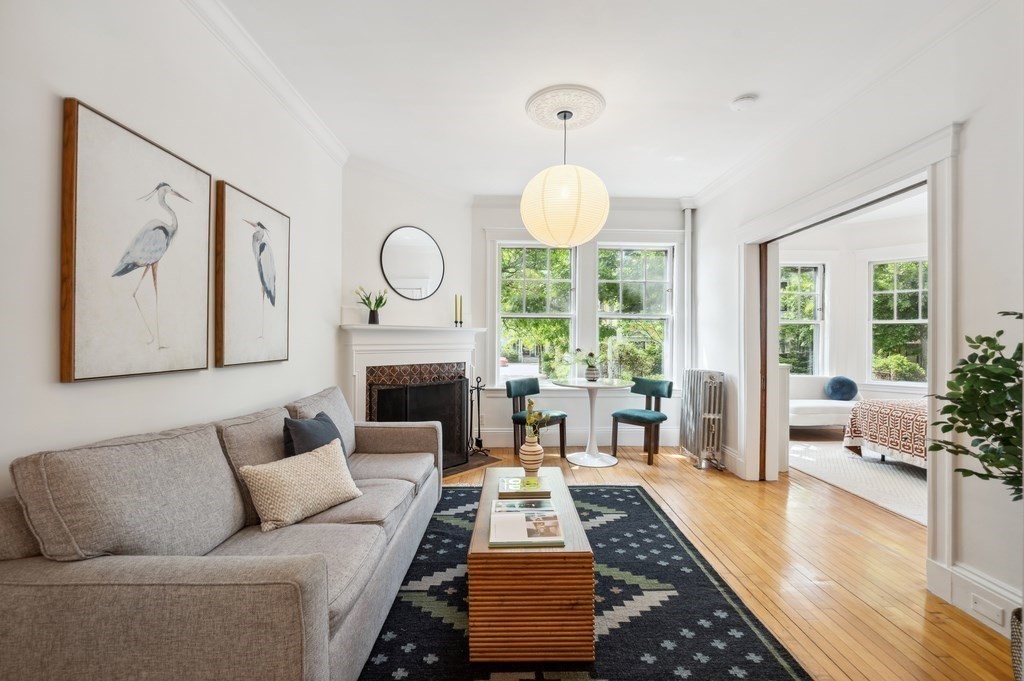 7 Linnaean Street # 1