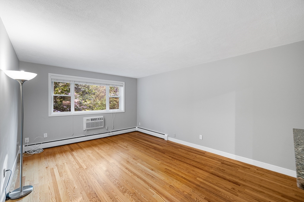 11 Cogswell Ave # 16