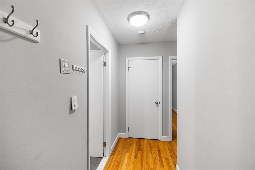 11 Cogswell Ave # 16