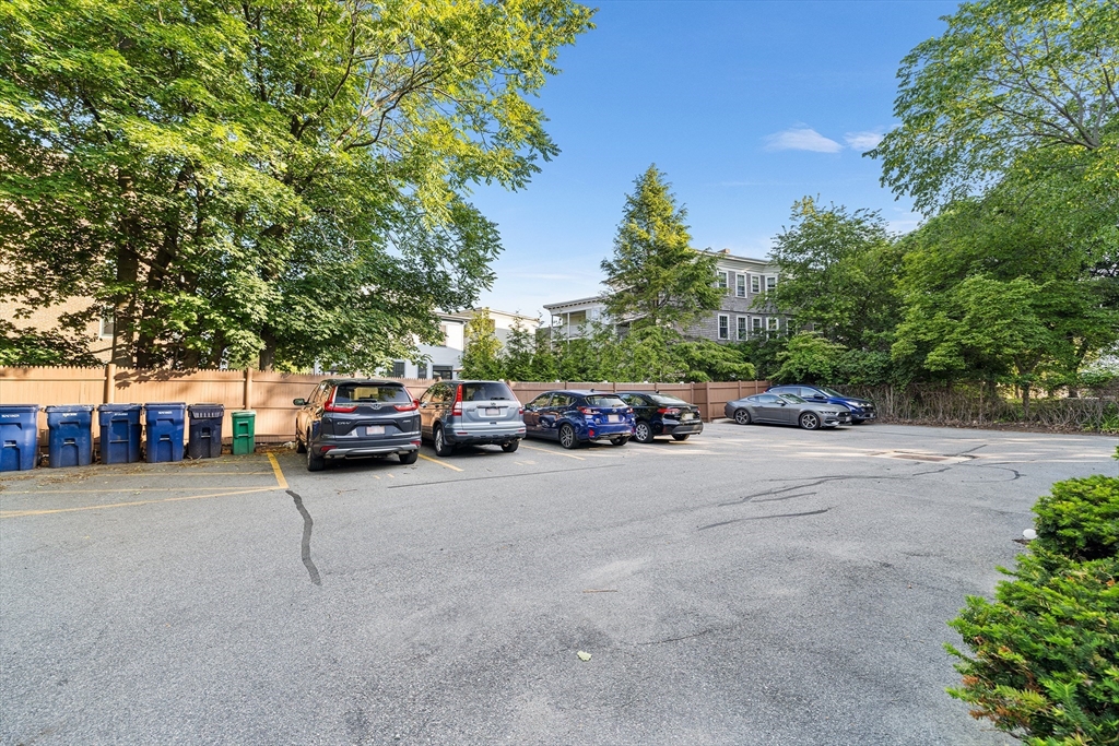 11 Cogswell Ave # 16