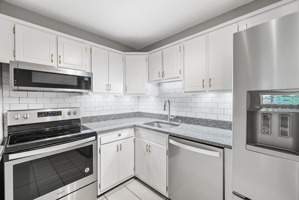 11 Cogswell Ave # 16