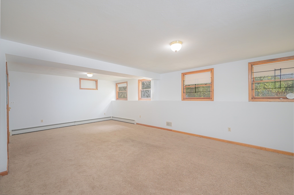 30 Wallace Cir # 30