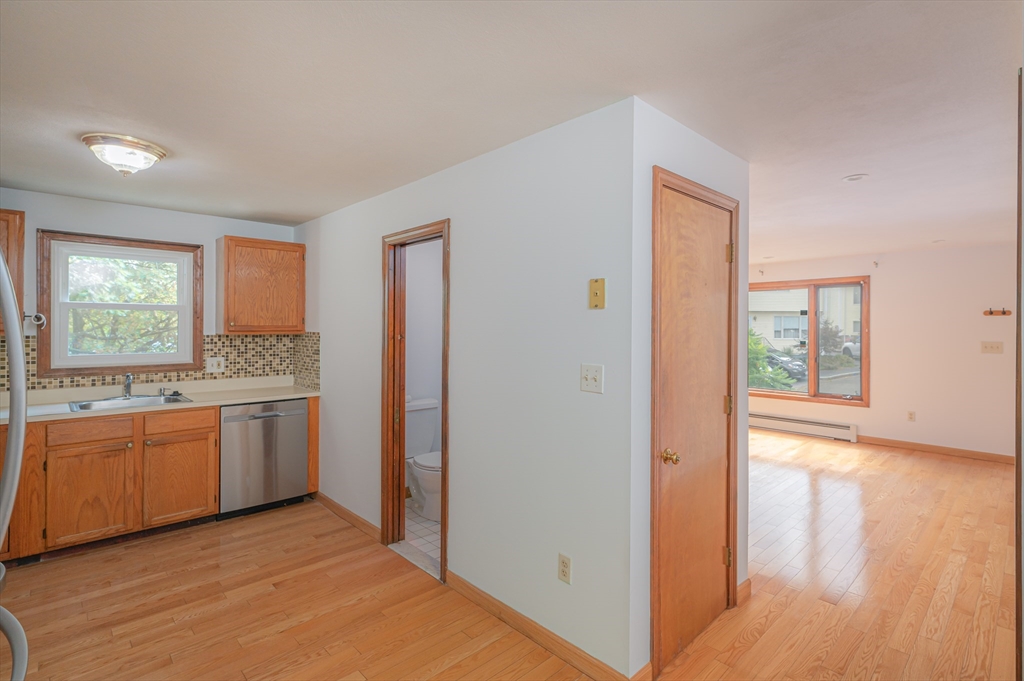 30 Wallace Cir # 30